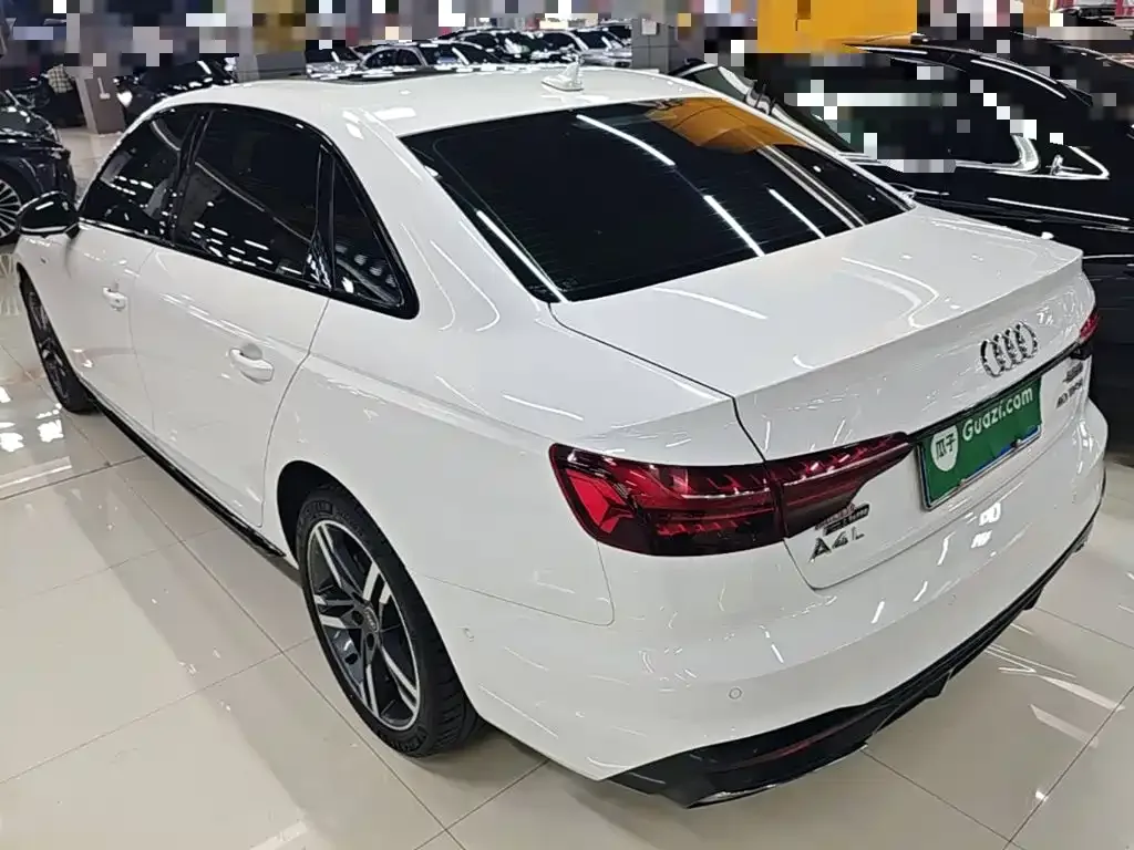 Audi Audi A4L 2022 40 TFSI Luxury Dynamic — Фото автомобиля 4