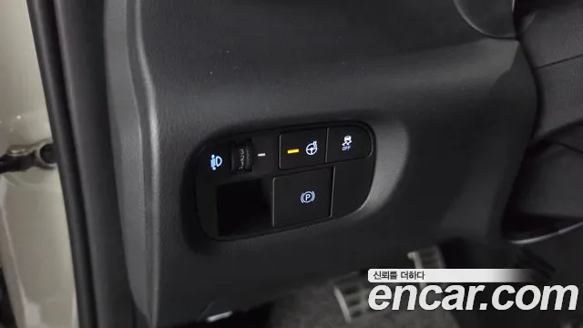 Hyundai Casper Electric — Фото автомобиля 29