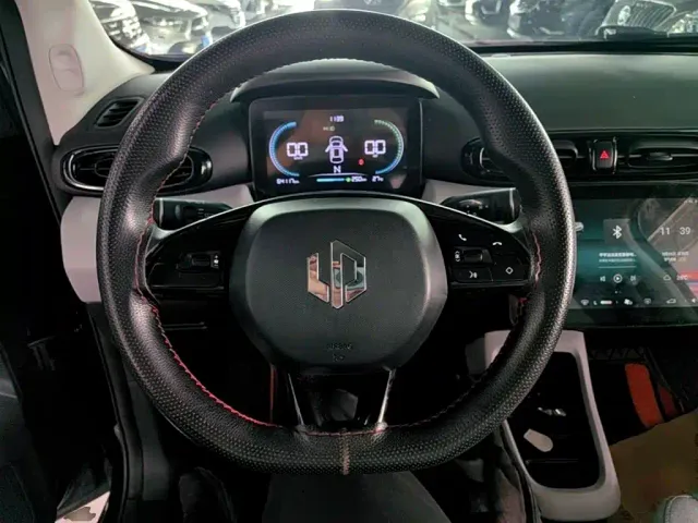 Leapmotor Leapmotor T03 2022 Jade Edition — Фото автомобиля 10