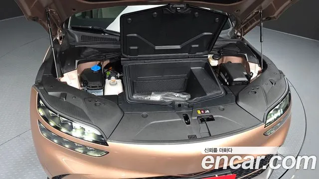 Genesis GV60 — Фото автомобиля 5