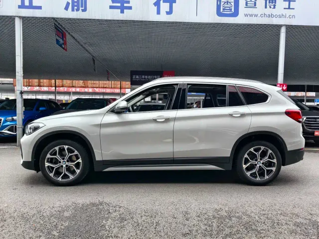 BMW X1 — Фото автомобиля 4