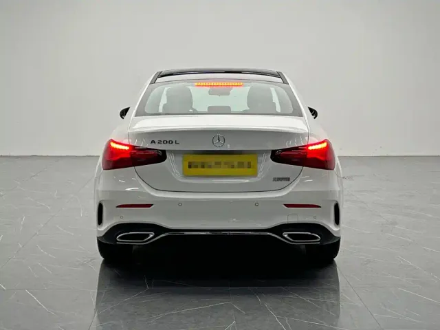 Mercedes-Benz A-Class — Фото автомобиля 5