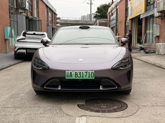 Xiaomi SU7 — Фото автомобиля 2