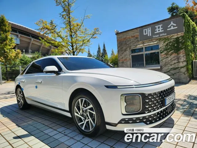 Фотография автомобиля — Hyundai Grandeur GN7