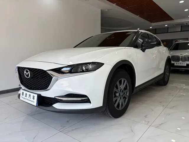 Фотография автомобиля — Mazda CX-4