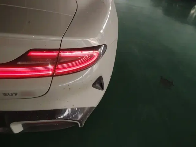 Xiaomi SU7 — Фото автомобиля 7