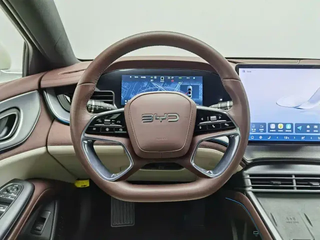 BYD Seal 07 DM-i — Фото автомобиля 11