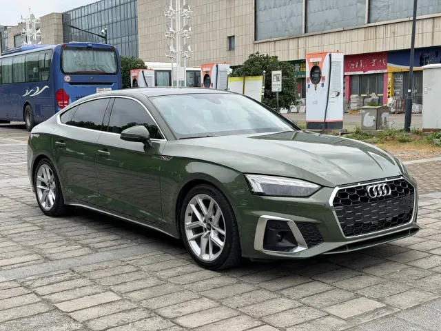 Audi Audi A5 (Import) 2024 Sportback 40 TFSI Fashion Dynamic — Фото автомобиля 3