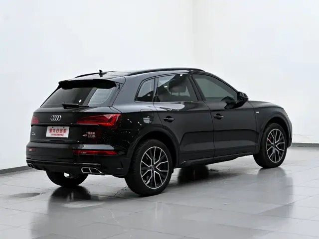 Audi Q5L — Фото автомобиля 7