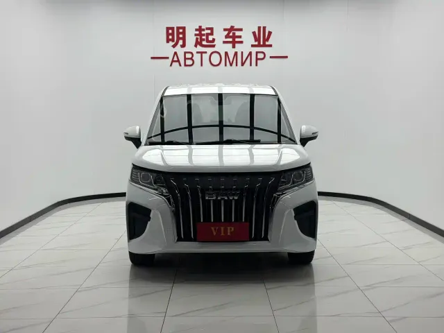 BAW (Beijing Automobile Works) Ruisheng Ace M7 2023 2.0L Auto Long Wheelbase Innovation 7-seater — Фото автомобиля 3