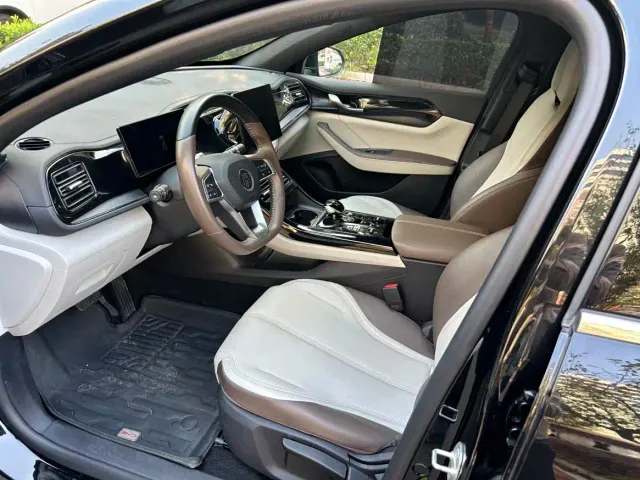 BYD Qin PLUS — Фото автомобиля 9