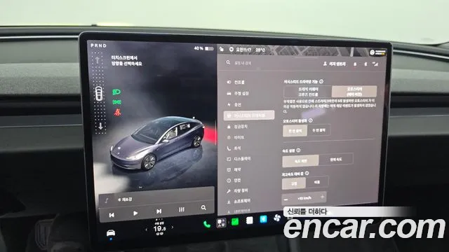 Tesla Model 3 — Фото автомобиля 8