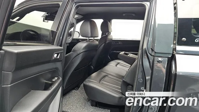 KG_Mobility_Ssangyong Rexton Новый Rexton Sport Дизель 2.2 4WD — Фото автомобиля 11