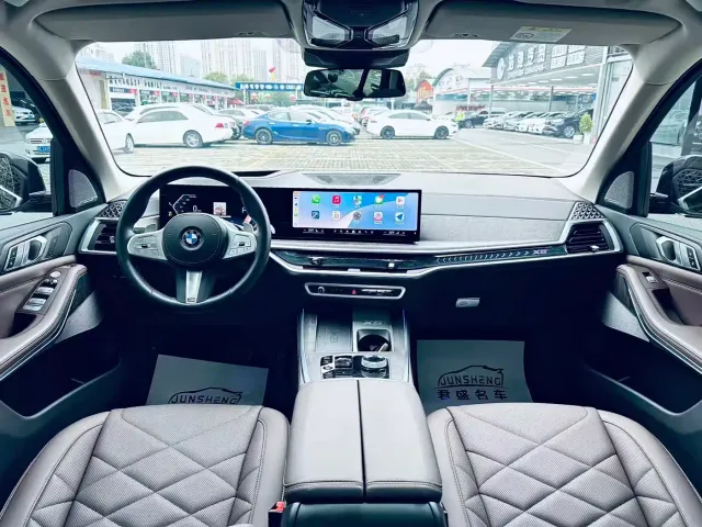 BMW X5 — Фото автомобиля 5