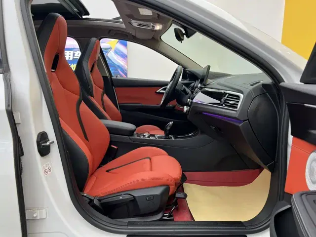 BMW 1 Series — Фото автомобиля 22
