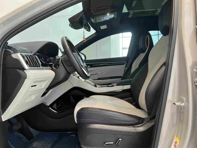 BYD Song PLUS — Фото автомобиля 4