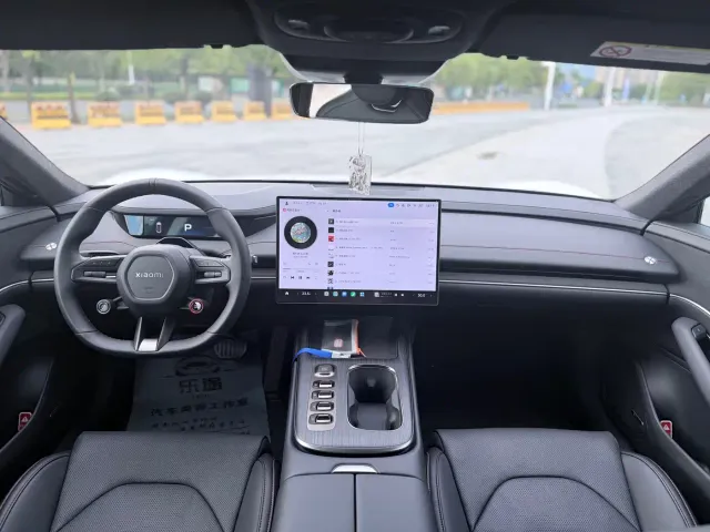 Xiaomi SU7 — Фото автомобиля 9