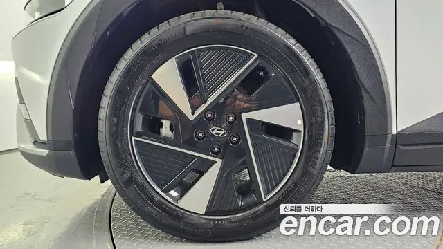 Hyundai Ioniq5 Long Range AWD — Фото автомобиля 5