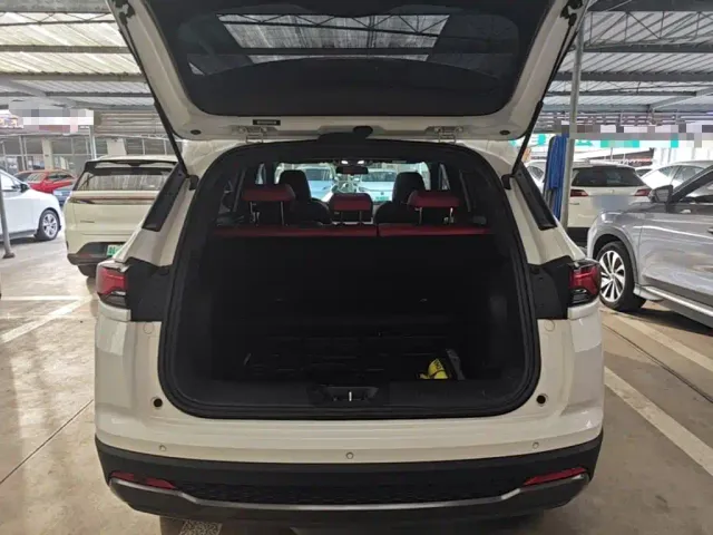 Changan CS35 Plus — Фото автомобиля 18