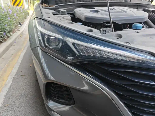 Changan Eado — Фото автомобиля 7