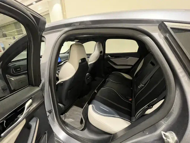 BYD Qin PLUS — Фото автомобиля 13