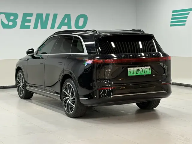 Xpeng G9 — Фото автомобиля 4