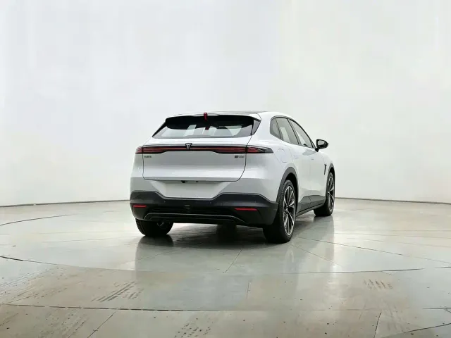 Deepal S05 — Фото автомобиля 7