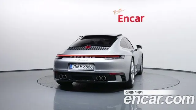 Porsche 911 — Фото автомобиля 3