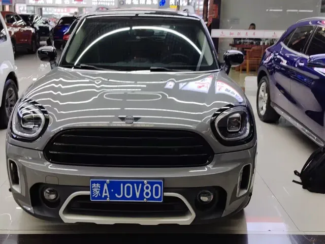 Фотография автомобиля — MINI Countryman