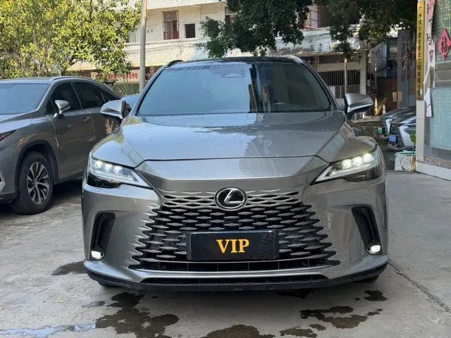 Lexus RX — Фото автомобиля 2