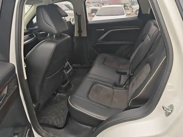 Haval H6 — Фото автомобиля 16