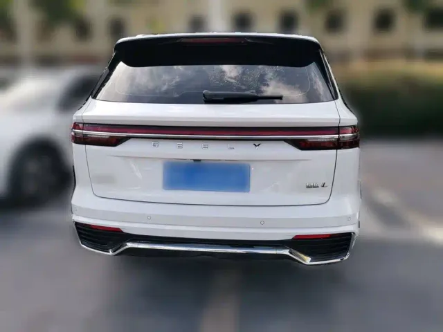Geely Xingyue L — Фото автомобиля 5