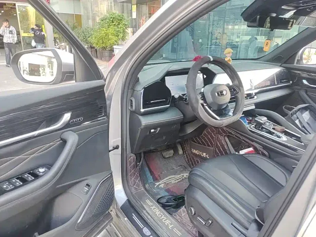 Geely Xingyue L — Фото автомобиля 15
