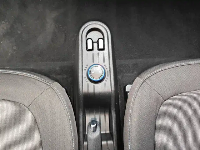 Wuling Hongguang Mini EV — Фото автомобиля 16