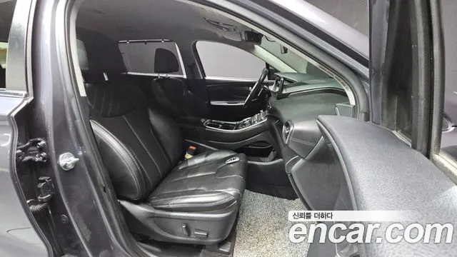 Hyundai Santa Fe Santa Fe (New) — Фото автомобиля 18