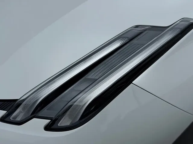 Lynk & Co 03 — Фото автомобиля 22