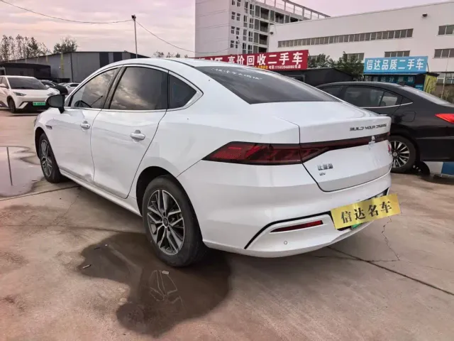BYD Qin PLUS — Фото автомобиля 4