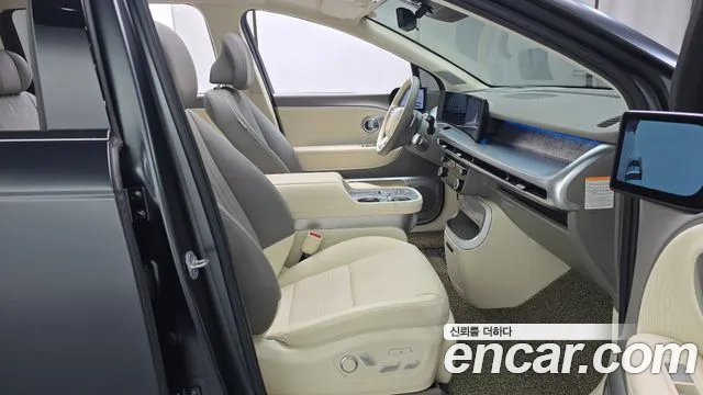 Hyundai Ioniq 9 — Фото автомобиля 16