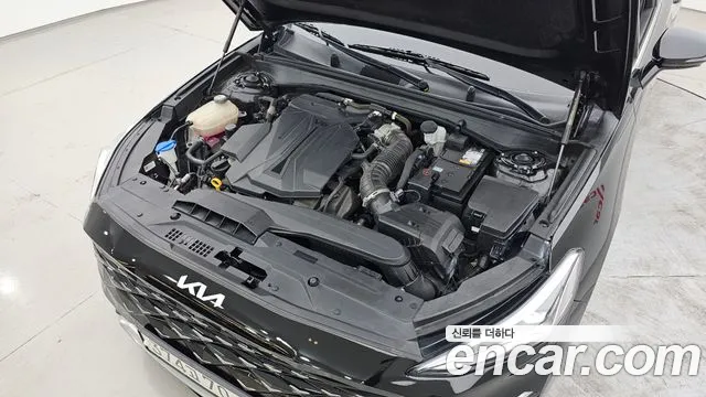Kia K8 — Фото автомобиля 6