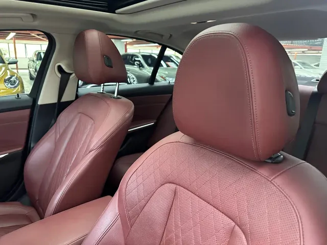 BMW 3 Series — Фото автомобиля 6