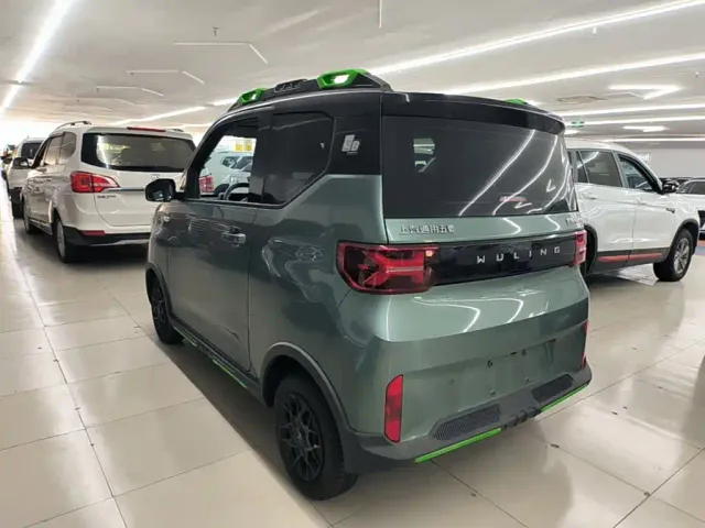 Wuling Hongguang Mini EV — Фото автомобиля 4