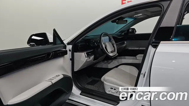 Hyundai Grandeur GN7 — Фото автомобиля 10
