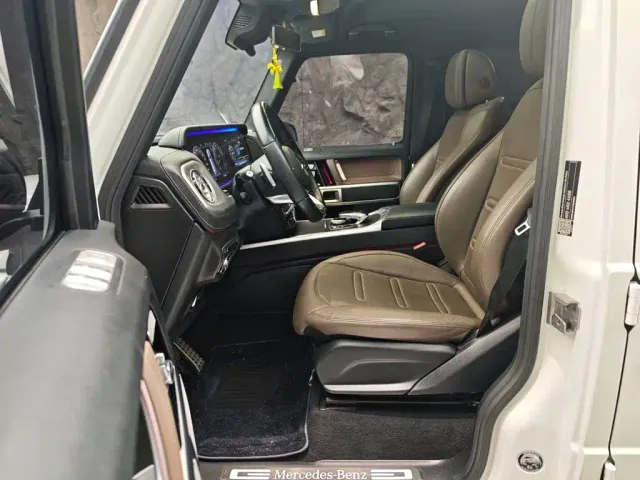 Mercedes-Benz G-Class — Фото автомобиля 8