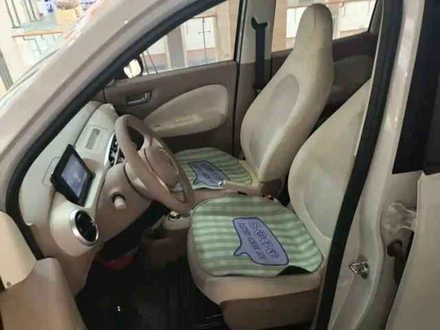 Wuling Hongguang Mini EV — Фото автомобиля 14