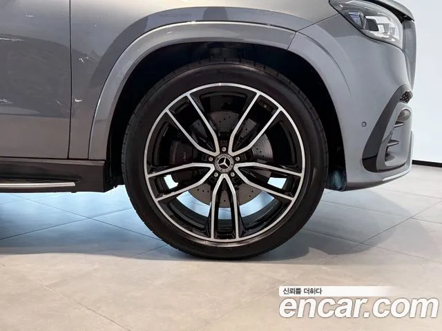 Mercedes-Benz GLS-Class — Фото автомобиля 5