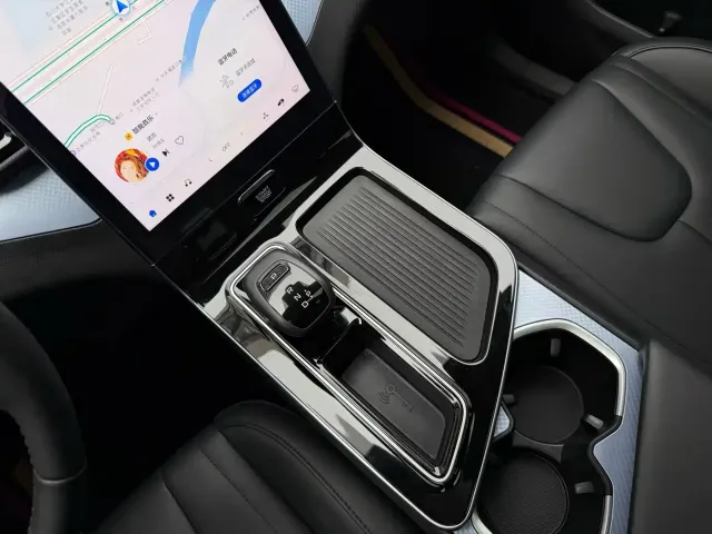 Bestune T90 — Фото автомобиля 8