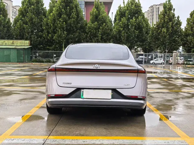 Changan Qiyuan A07 — Фото автомобиля 8