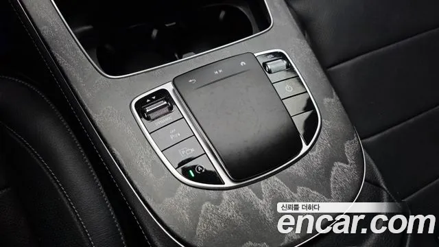 Mercedes-Benz E-Class W213 — Фото автомобиля 30