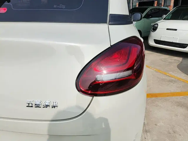 Wuling Bingo — Фото автомобиля 7
