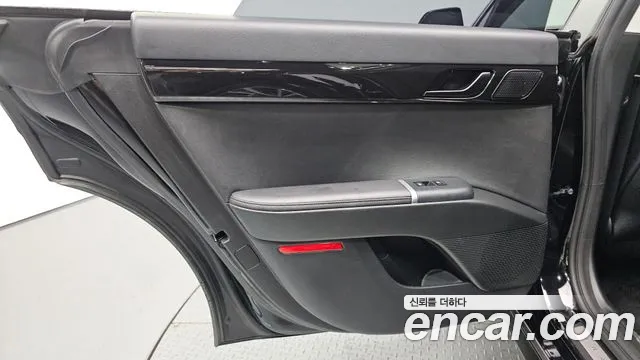 Hyundai Grandeur — Фото автомобиля 25